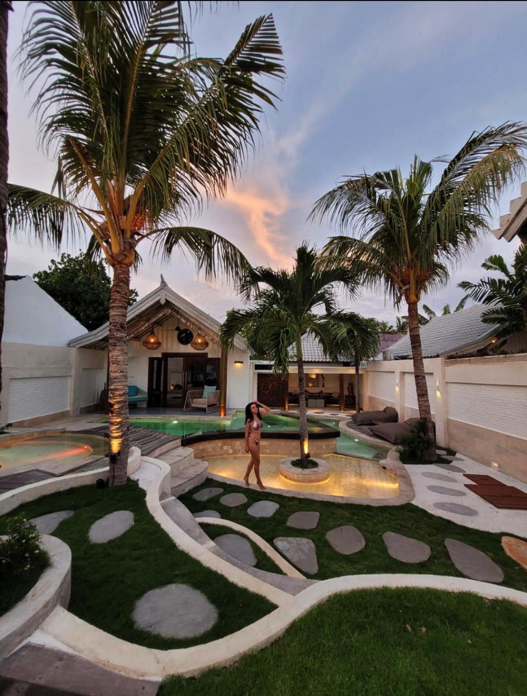 The White Key Luxury Villas Quần đảo Gili Ngoại thất bức ảnh