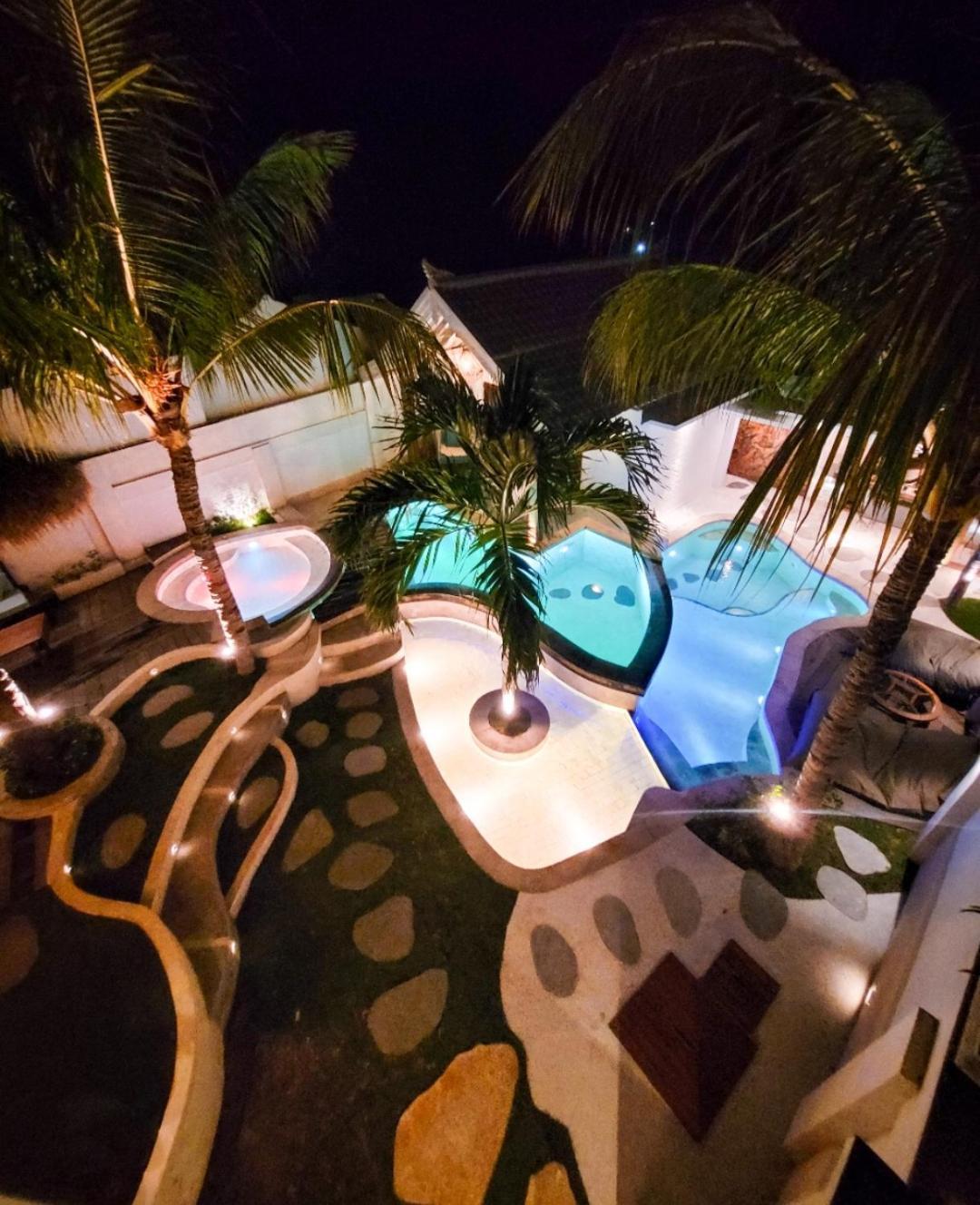 The White Key Luxury Villas Quần đảo Gili Ngoại thất bức ảnh