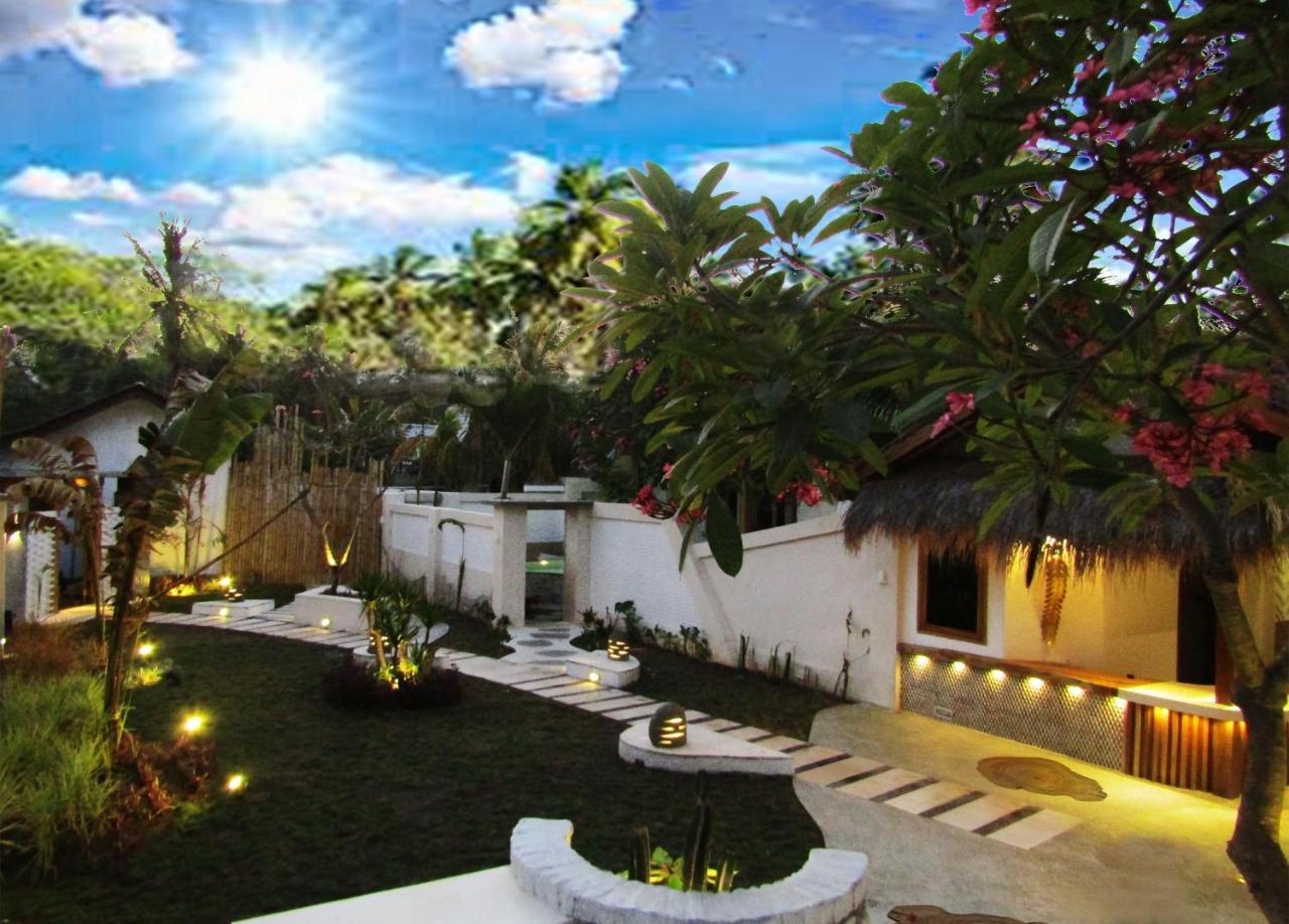 The White Key Luxury Villas Quần đảo Gili Ngoại thất bức ảnh