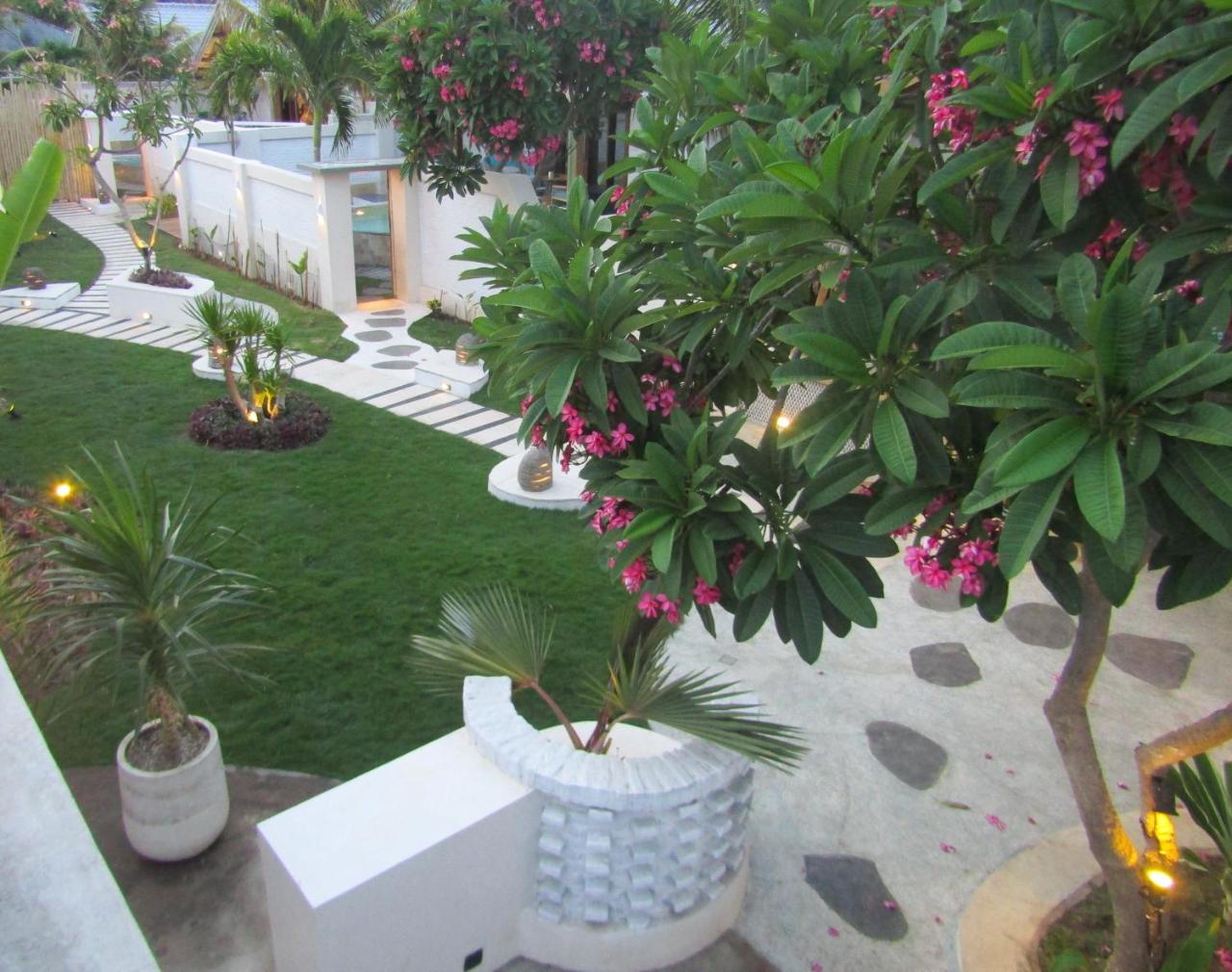 The White Key Luxury Villas Quần đảo Gili Ngoại thất bức ảnh